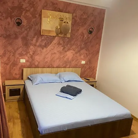 Virgo Summer Land Apartment Mamaia