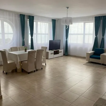 Virgo 3 Summerland Apartamento