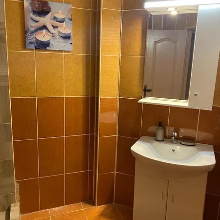 Virgo 3 Summerland *