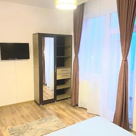 Virgo 3 Summerland * Mamaia