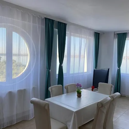 Virgo Summer Land Appartement Mamaia
