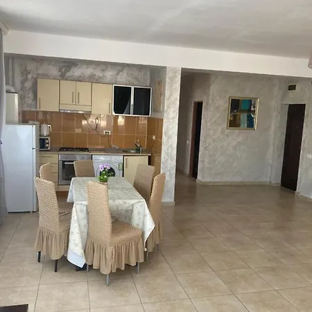 Virgo Summer Land Appartement *