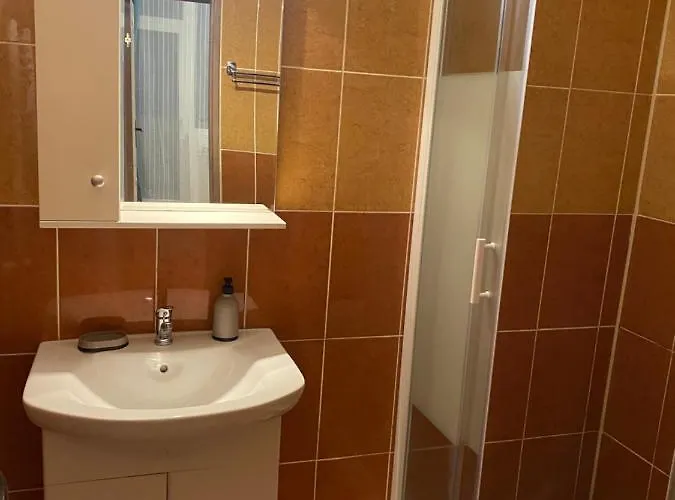 Virgo 3 Summerland Διαμέρισμα *