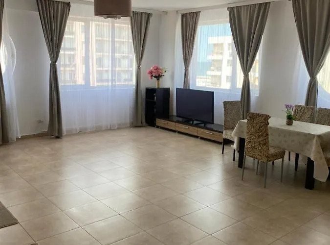 Virgo 3 Summerland * Mamaia