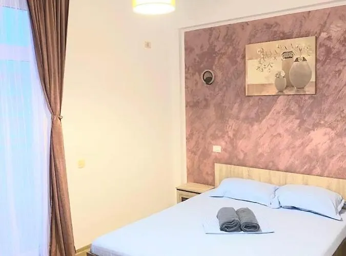 Virgo 3 Summerland * Mamaia