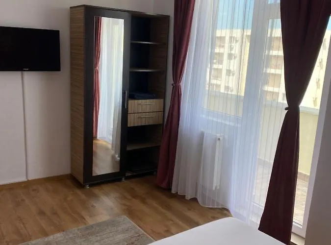 Virgo 3 Summerland * Mamaia