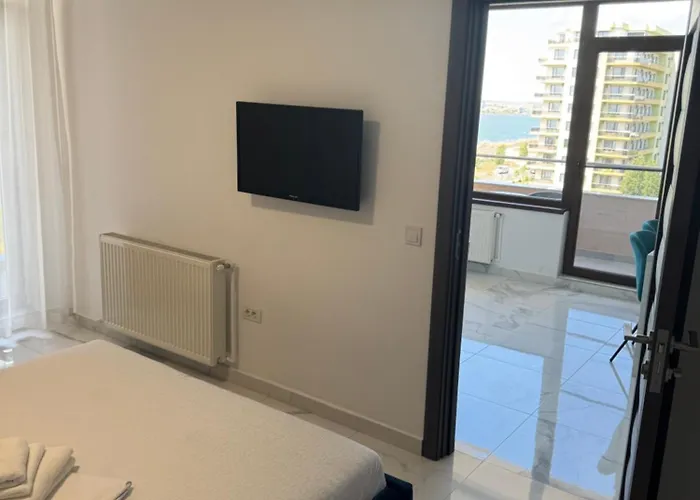 Virgo 3 Summerland Mamaia